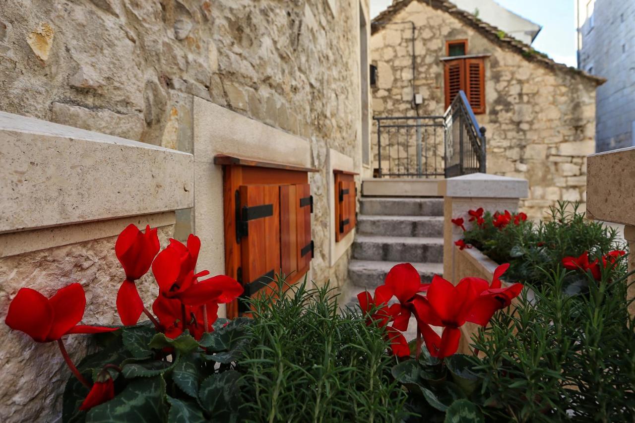 Guesthouse Mirula Сплит Экстерьер фото