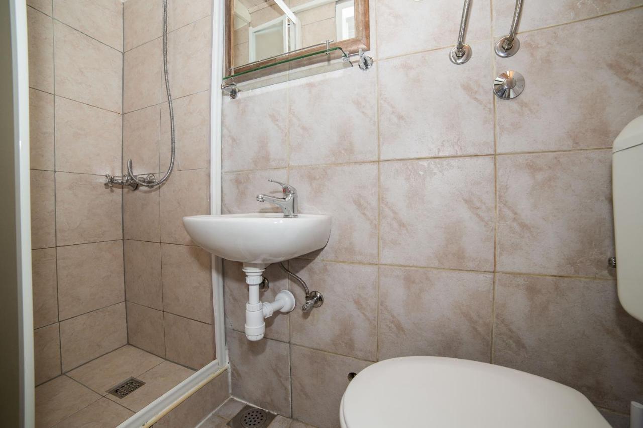 Guesthouse Mirula Сплит Экстерьер фото